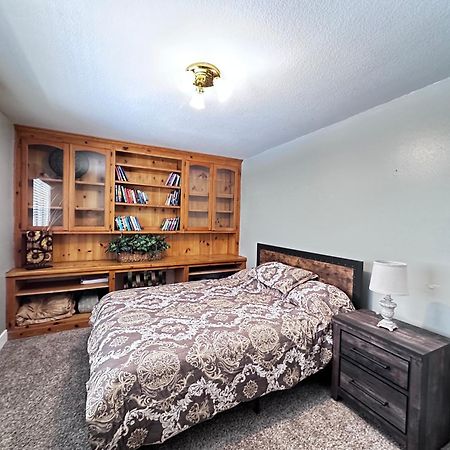 Bluebird Cabin Crestline Екстериор снимка